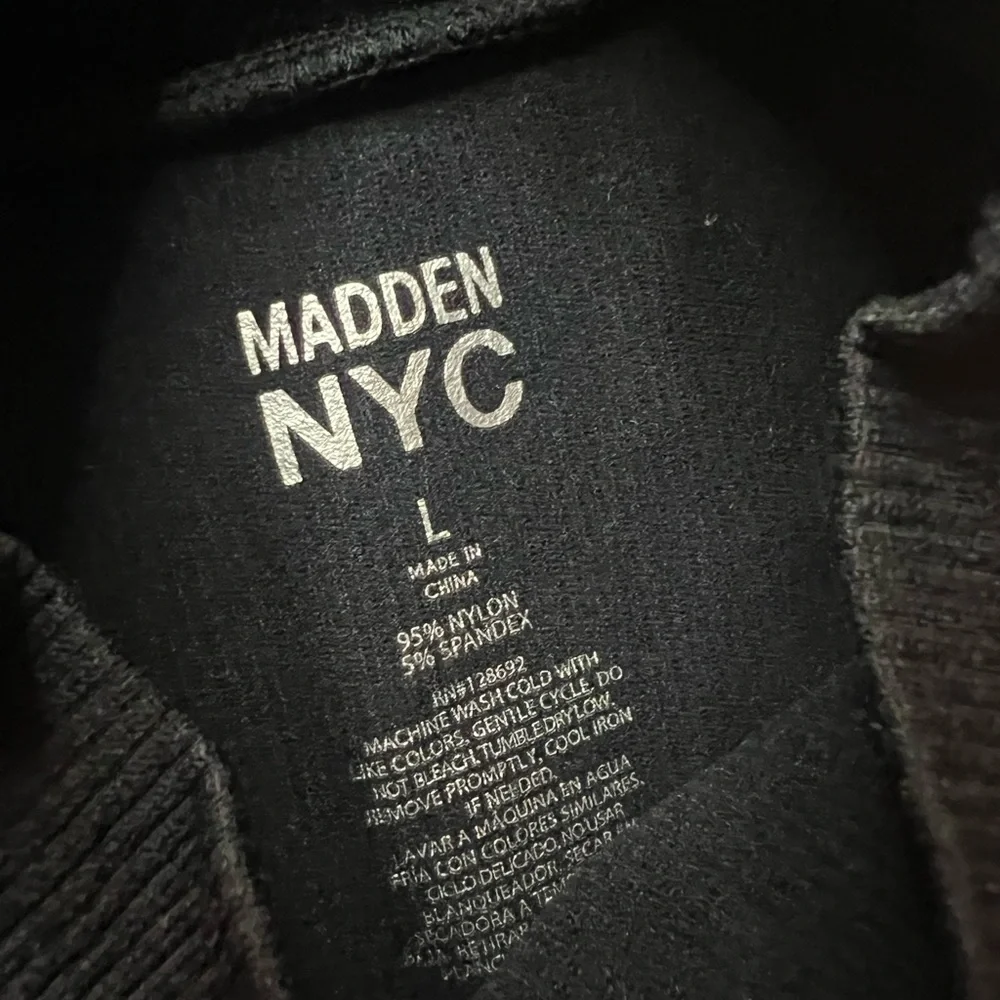 Madden NYC Sleeveless Mock Neck Dress *NWT* size L - Picture 5 of 6